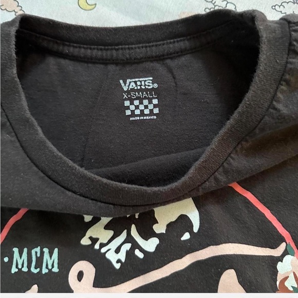 Vans Oversized Crop Top with Skull Logo - Picture 2 of 2